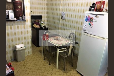 5_photo/94ce27335f.a64aef6598c47c00-ATLAS-a9f4f452-eb6a-4d97-af81-e45264a3e3c8.jpg de casa à venda com 1 quarto, 80m² em Vilamar, Praia Grande