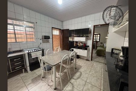 5_photo/94ce27339b.7980aed8fa71c73b-ATLAS-658d1cf2-54eb-4136-9e46-7ffd81bcffa4.jpg de casa à venda com 2 quartos, 111m² em Solemar, Praia Grande