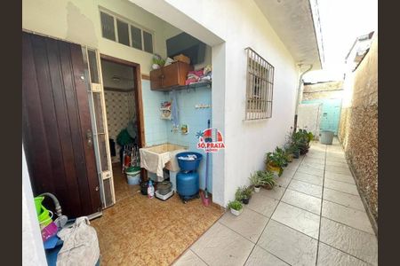 5_photo/94ce2736bd.b2c1f66c79c6256c-ATLAS-7b869e65-704f-41ee-ae82-892b93f2eb5a.jpg de casa à venda com 3 quartos, 141m² em Solemar, Praia Grande