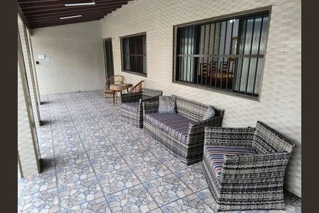 15_photo/94ce2736cb.61bdc0c06b760ac2-ATLAS-772630bb-6ba1-418a-bf9c-c7df500d7cfa.jpg de casa à venda com 3 quartos, 230m² em Solemar, Praia Grande