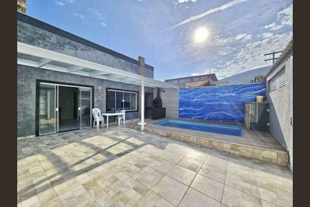 8_photo/94ce2736e5.46d17383da5a274e-ATLAS-c7f2b3f6-42d6-4c2f-8e38-454fd75b65c0.jpg de casa à venda com 3 quartos, 120m² em Solemar, Praia Grande