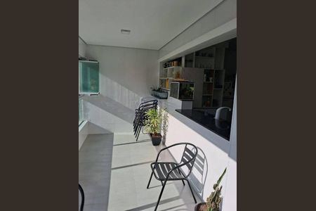 7_photo/94ce2739b3.67c99e39de7e472a-ATLAS-e3d48ae5-8648-4909-9e4e-88b77d43ad0a.jpg de apartamento à venda com 2 quartos, 70m² em Solemar, Praia Grande