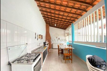 12_photo/94ce2739df.1aa5b8f538f3adaf-ATLAS-a5cda3f4-800a-4cf7-8ece-2c66ce7021c0.jpg de casa à venda com 3 quartos, 113m² em Solemar, Praia Grande