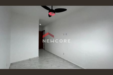 10_photo/94ce2739e5.23f7d8d3f77cf5ef-ATLAS-d94e47ce-2a10-4890-ad56-2b0e93b3c128.jpg de apartamento à venda com 2 quartos, 76m² em Solemar, Praia Grande