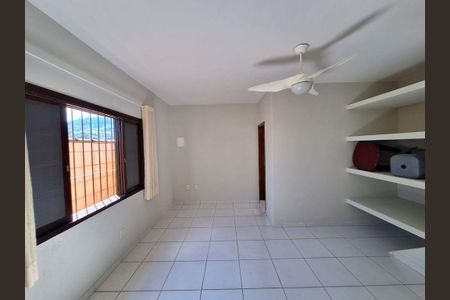 23_photo/94ce273a1d.0fca3daec1aa15fd-ATLAS-510326eb-3392-44cd-93f4-2e8a38b802e3.jpg de casa à venda com 4 quartos, 482m² em Solemar, Praia Grande