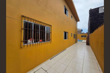 5_photo/94ce273bd7.5b0fa7abc9a2e704-ATLAS-1dcf0f5a-28b8-4c73-a2b7-7391b16d2a94.jpg de casa à venda com 5 quartos, 209m² em Vilamar, Praia Grande