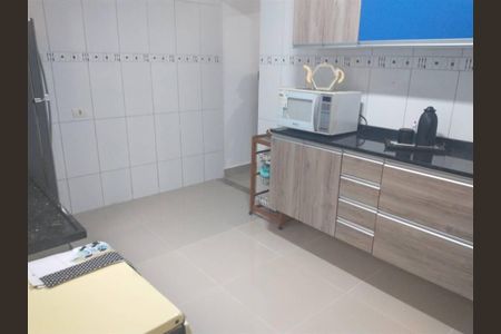 8_photo/94ce273bd7.85661968f20c388d-ATLAS-64e4c6a1-b9e2-43f9-8ea8-ed0f2897297e.jpg de casa à venda com 2 quartos, 85m² em Vilamar, Praia Grande