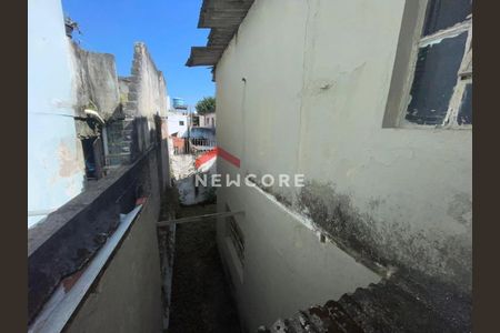 7_photo/94ce418d93.b7afec13c8c84584-ATLAS-6f547681-fa4a-47b7-82f3-6b2df33640d7.jpg de casa à venda com 2 quartos, 103m² em Santa Terezinha, São Bernardo do Campo