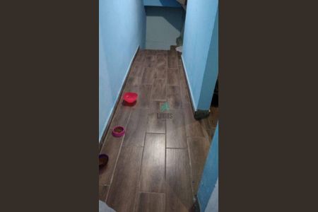 6_photo/94ce41b5a9.aef4de6394ba8e6d-ATLAS-9fc5ef46-c67e-4ae0-9aee-10f0f6f8654a.jpg de casa à venda com 2 quartos, 50m² em Jardim Silvina, São Bernardo do Campo