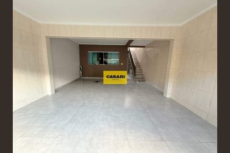 27_photo/94ce41f383.06d0e82101a84137-ATLAS-84b01e78-691f-46ae-83b0-d4e52cfbc36a.jpg de casa para alugar com 3 quartos, 150m² em Nova Petrópolis, São Bernardo do Campo