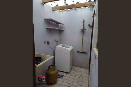 4_photo/94ce41f61f.4cea1a0b3f6bbd2f-ATLAS-50ccaf3a-e281-4dce-a2fd-c3cf61255aa8.jpg de casa à venda com 3 quartos, 112m² em Jardim Nascimento, Santo André