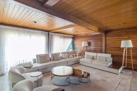 11_photo/94ce41fd45.7f2037a8af6651bb-ATLAS-a7b58bec-1c29-4f33-8e9a-e20ca82ac09e.jpg de casa para alugar com 5 quartos, 540m² em Sítio dos Vianas, São Bernardo do Campo