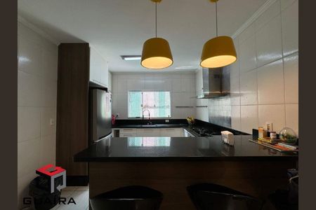 2_photo/94ce4207b9.dfff1e93406dc28d-ATLAS-2cd8e622-577a-47de-a132-d61dd97e2d21.jpg de casa à venda com 3 quartos, 166m² em Jardim do Estádio, Santo André