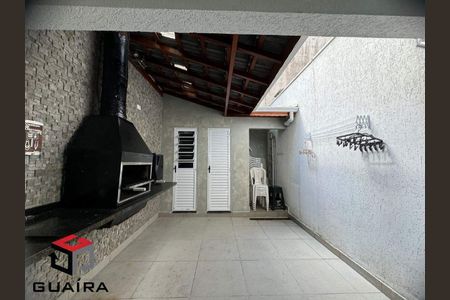 9_photo/94ce4207b9.dfff1e93406dc28d-ATLAS-a3d3cd1d-0a39-4152-b067-0e67018a88a9.jpg de casa à venda com 3 quartos, 166m² em Jardim do Estádio, Santo André