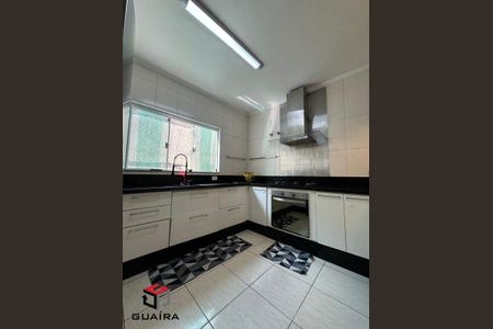 8_photo/94ce4207b9.dfff1e93406dc28d-ATLAS-dff24dcb-ed4d-4ec8-afc9-3702b735f283.jpg de casa à venda com 3 quartos, 166m² em Jardim do Estádio, Santo André