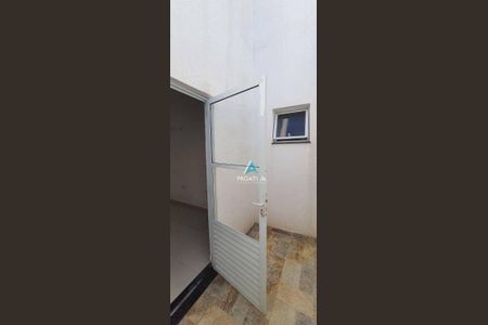 9_photo/94ce4208cb.a2c65cd7372fdce1-ATLAS-ec4a1e01-7ffd-4574-ba6d-5f71ad3135b6.jpg de apartamento para alugar com 2 quartos, 45m² em Vila Linda, Santo André