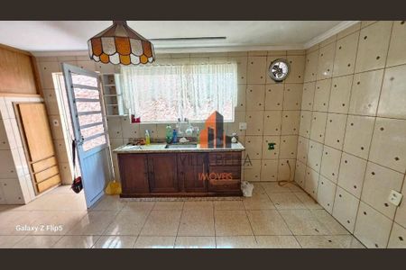 5_photo/94ce420b77.c27bb358fc36071b-ATLAS-1731ce2c-16bf-43f9-93db-cbf5842bf7e0.jpg de casa à venda com 3 quartos, 160m² em Vila Cecilia Maria, Santo André