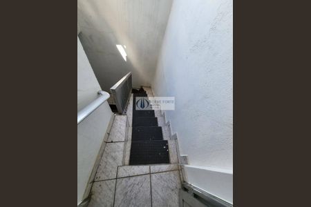 11_photo/94ce421105.ceff8192393c33de-ATLAS-71ce38f3-90f2-4f93-bfd8-e6d688b50ed9.jpg de casa à venda com 3 quartos, 203m² em Vila Bela Vista, Santo André