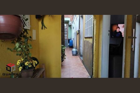 2_photo/94ce42124d.1d0d827e26d2d819-ATLAS-3aaa5bea-d31b-47be-8fbf-438c32c3e6a9.jpg de casa à venda com 5 quartos, 140m² em Jardim Cristiane, Santo André