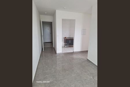 4_photo/94ce421339.f861ecc718bdcbd7-ATLAS-40ef111f-542a-41ca-a3a2-22c9bfe13145.jpg de apartamento para alugar com 2 quartos, 67m² em Jardim Cristiane, Santo André