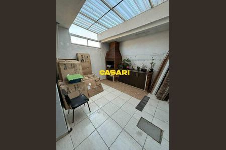 4_photo/94ce4214af.0435190f6de6ffa1-ATLAS-207adc3e-9636-4f45-85af-9403a56a2bef.jpg de casa para alugar com 3 quartos, 200m² em Jardim Jamaica, Santo André