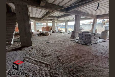 4_photo/94ce421933.fbcd7a2e7ac63d93-ATLAS-6191d093-1250-48ce-a794-d8eca1dd3bd3.jpg de apartamento à venda com 2 quartos, 50m² em Jardim Las Vegas, Santo André