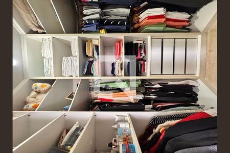 30_photo/94ce421c1f.f4e6a9e722476dc4-ATLAS-c2b0ebb5-cc6c-4add-91c8-c2add59ba54e.jpg de apartamento à venda com 2 quartos, 202m² em Jardim Las Vegas, Santo André