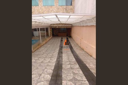 3_photo/94ce421c75.3c668f3a213e883a-ATLAS-18b7166d-75c5-4e53-b67a-501d7d7dfdb1.jpg de casa para alugar com 4 quartos, 450m² em Jardim Las Vegas, Santo André