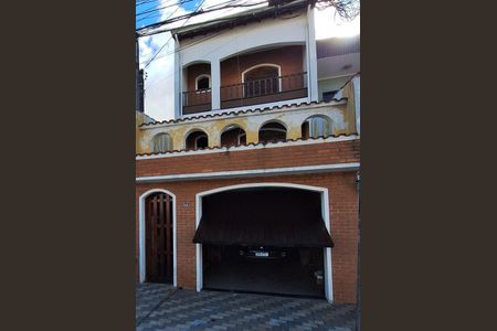 2_photo/94ce421c8d.88dcffa138285222-ATLAS-2d722a45-264e-4248-bb39-6a2e6c3eded0.jpg de casa à venda com 5 quartos, 276m² em Jardim Las Vegas, Santo André