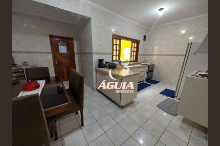 3_photo/94ce421c9b.ae537c11cfa6cc3a-ATLAS-6bbc7295-c4ab-4fda-be83-239d65db74d9.jpg de casa à venda com 3 quartos, 340m² em Jardim Las Vegas, Santo André