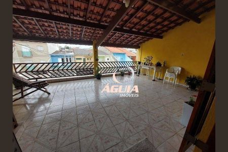 4_photo/94ce421c9b.ae537c11cfa6cc3a-ATLAS-81ce1ae2-1f32-44e6-aaba-c0fe4f943164.jpg de casa à venda com 3 quartos, 340m² em Jardim Las Vegas, Santo André