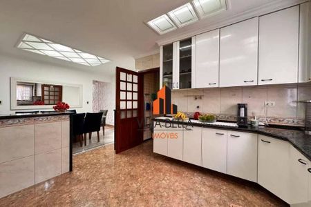 10_photo/94ce421cbd.cfa739a5e5a42e59-ATLAS-3c1312d7-2fb1-43f9-92f0-e8ba89985196.jpg de casa à venda com 4 quartos, 241m² em Jardim Las Vegas, Santo André