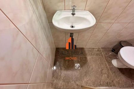 2_photo/94ce421cbd.cfa739a5e5a42e59-ATLAS-decc0bff-12ad-4570-9cc7-8205368e6f0f.jpg de casa à venda com 4 quartos, 241m² em Jardim Las Vegas, Santo André