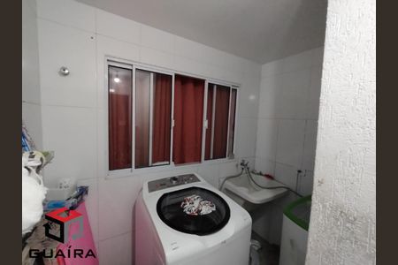 4_photo/94ce421d91.7d44486df2fbe63f-ATLAS-16d35da9-5ca1-4e00-b704-8f3a3e18e86e.jpg de casa à venda com 3 quartos, 190m² em Jardim Las Vegas, Santo André