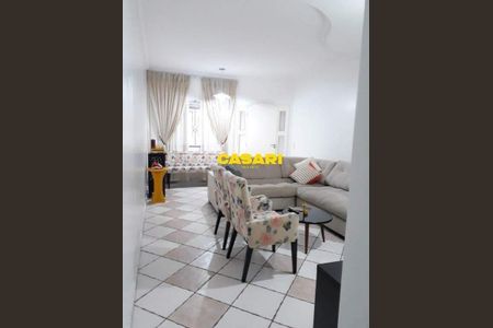 8_photo/94ce421dbb.e3a954dfb45dd8a0-ATLAS-56570794-28c9-4c0e-a428-a638b4ea28d4.jpg de casa à venda com 3 quartos, 175m² em Jardim Las Vegas, Santo André