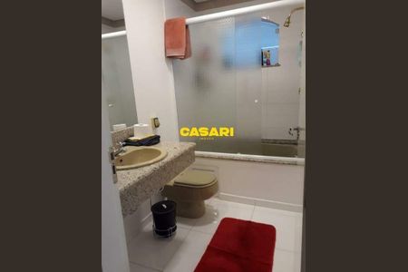 9_photo/94ce421dbb.e3a954dfb45dd8a0-ATLAS-5ca63bce-5855-4a46-832d-96d9189e8a84.jpg de casa à venda com 3 quartos, 175m² em Jardim Las Vegas, Santo André