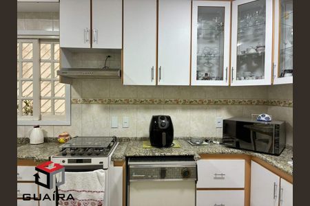 12_photo/94ce421e87.6c623372c172fc17-ATLAS-e3a61603-fdc7-4a9f-8d96-eda41ef20c01.jpg de casa à venda com 3 quartos, 179m² em Jardim Las Vegas, Santo André