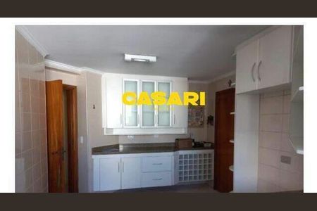 12_photo/94ce423097.7d4ddaf63b83da2f-ATLAS-5d0dfba6-f2cd-4a25-9141-4e47104f6e49.jpg de apartamento para alugar com 5 quartos, 149m² em Baeta Neves, São Bernardo do Campo