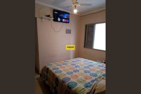 8_photo/94ce4240df.958ab4e2955fd321-ATLAS-7d378c4e-8773-478f-a2ed-3bf13799acba.jpg de casa para alugar com 3 quartos, 138m² em Jardim Pilar, Santo André