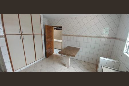 23_photo/94ce42414f.08f922be3a726ba4-ATLAS-9cb2818a-7bfb-49f0-819f-d7cbe40ef7fe.jpg de casa para alugar com 2 quartos, 168m² em Jardim Stella, Santo André