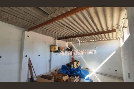 8_photo/94ce4246af.61df383ebc62b81a-ATLAS-d2a112aa-2b3d-497a-b048-703bf660a0db.jpg de casa à venda com 3 quartos, 120m² em Jardim Stella, Santo André