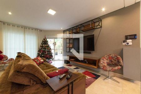 5_photo/94ce424f03.98319c766f537efd-ATLAS-4ee91c81-af5c-4217-995b-4b6f2e4d3c02.jpg de casa à venda com 3 quartos, 208m² em Centro, Santo André