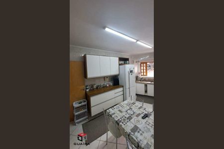 14_photo/94ce42504f.e1d2c46bde3eb79c-ATLAS-8805f3fb-8e49-49c2-b48f-931521976fe1.jpg de casa à venda com 2 quartos, 114m² em Vila Scarpelli, Santo André
