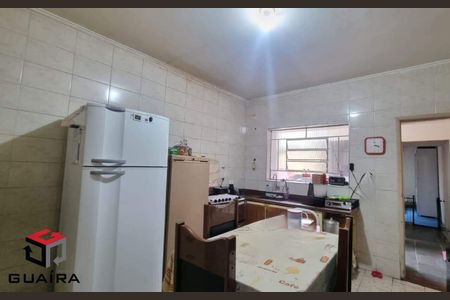 7_photo/94ce42509d.8f3f2a47dd94676f-ATLAS-c24bfbbc-d3ca-4faf-b4da-09f73fcf78ae.jpg de casa à venda com 4 quartos, 176m² em Vila Scarpelli, Santo André