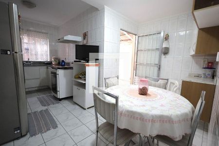 37_photo/94ce4251e9.28f6ec5d72603be5-ATLAS-3cb91c84-beff-4bec-b2e2-7dd882e949ee.jpg de casa à venda com 3 quartos, 173m² em Jardim Ocara, Santo André