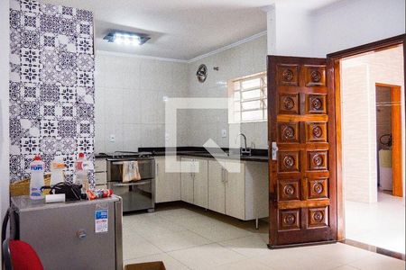 50_photo/94ce425297.727aa8b94b909c75-ATLAS-7a4f8e18-f310-43e8-8a89-db199dd1ea5b.jpg de casa à venda com 3 quartos, 169m² em Parque Bandeirante, Santo André