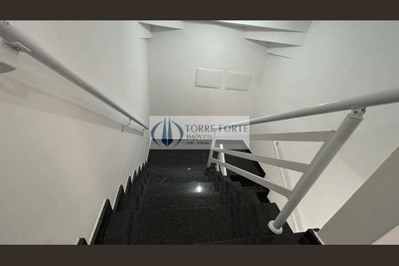 8_photo/94ce42532f.ceff8192393c33de-ATLAS-e0aac5d5-5f45-4302-abf5-99ba75eded70.jpg de casa à venda com 2 quartos, 55m² em Jardim Ocara, Santo André