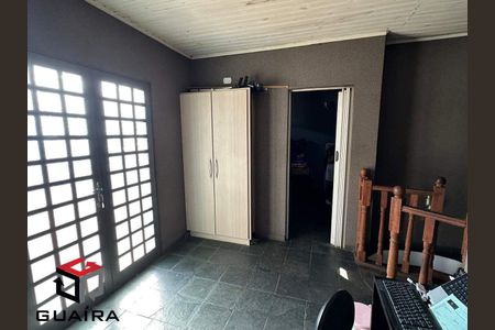 3_photo/94ce425415.a944a7ef88bd55c6-ATLAS-2b41c4d0-6359-43e2-80aa-814b4c754ec9.jpg de casa para alugar com 3 quartos, 254m² em Vila Floresta, Santo André