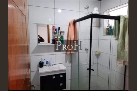 2_photo/94ce4255b3.ceff8192393c33de-ATLAS-2c48c2f6-68c3-471e-9636-adcbbf18a23b.jpg de casa à venda com 3 quartos, 125m² em Vila Floresta, Santo André