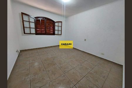 5_photo/94ce425625.7c50ff6d15497796-ATLAS-d58fe00e-6f90-4ee2-8c2c-ae0422d2643d.jpg de casa para alugar com 4 quartos, 301m² em Vila Valparaíso, Santo André